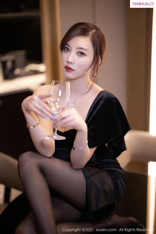 杨晨晨 sugar小甜心CC [XiuRen]高清写真图 2021.03.09 No.3184 杨晨晨sugar第31张图片